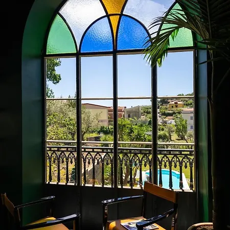 Artemisia Villa
